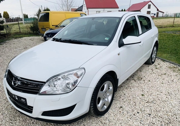 Opel Astra cena 14000 przebieg: 192655, rok produkcji 2008 z Jarosław małe 22